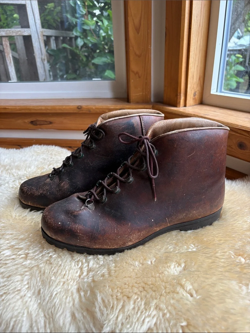 Dunham Tyrolean vintage italian